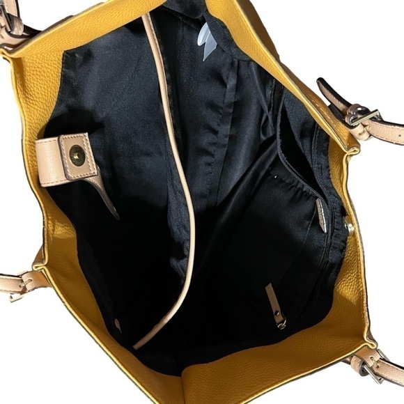 Tutilo New York Mustard Colored Shoulder Tote Bag - Picture 7 of 15